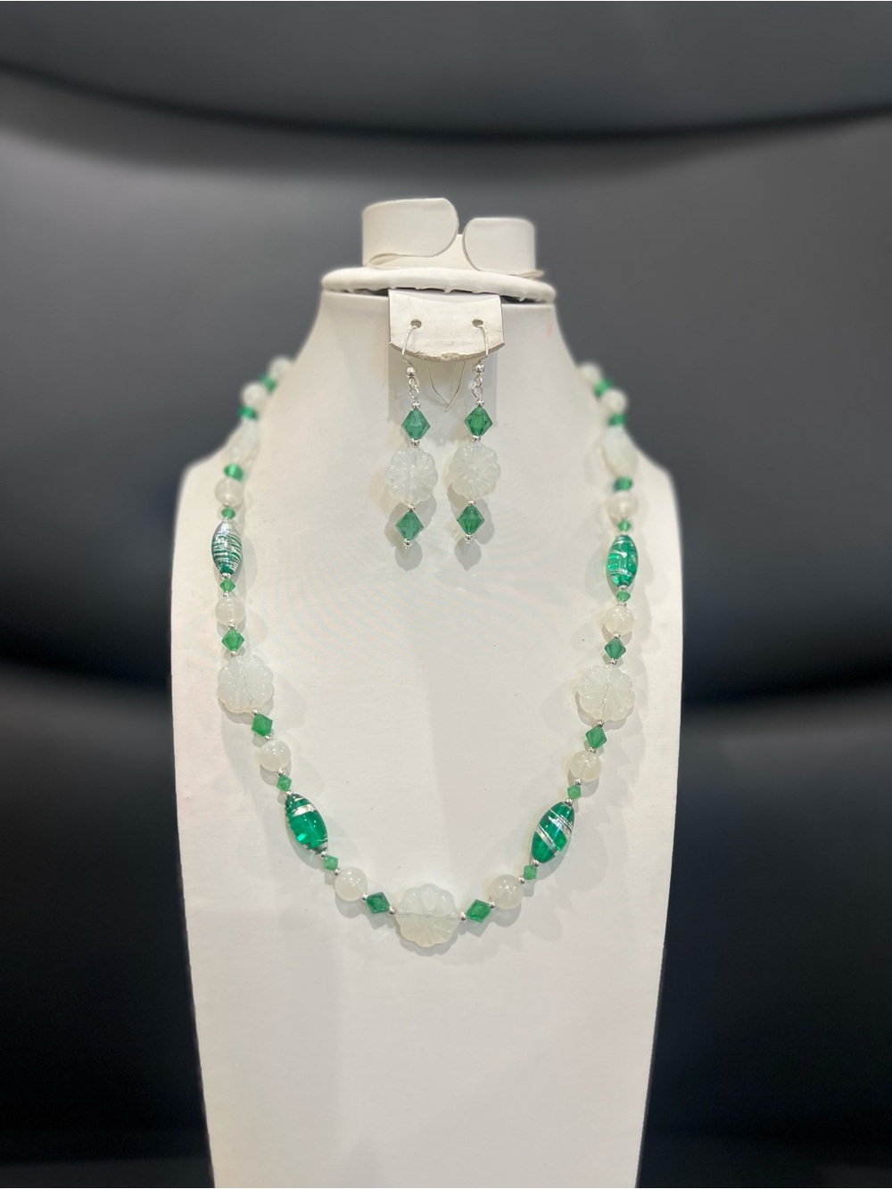 Green and White Beaded Necklace & Earring Set